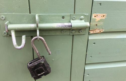 shed door keep