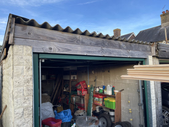 garage with fibre cement rooff