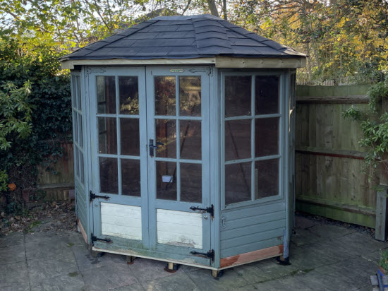 Re-roofing a summerhouse
