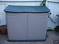 Rubbermaid - FG374701OLVSS - Outdoor Storage Shed: 32 Cu ft Capacity, Green/Tan, 47 in x 21 in x 42 in, Horizontal