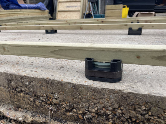 Dryboot shed bearer supports