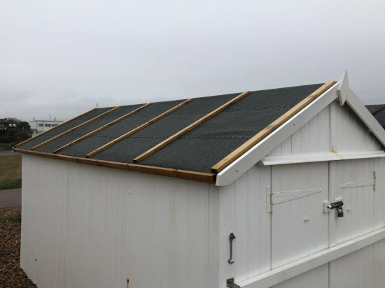 How to install shed roof felt - step by step