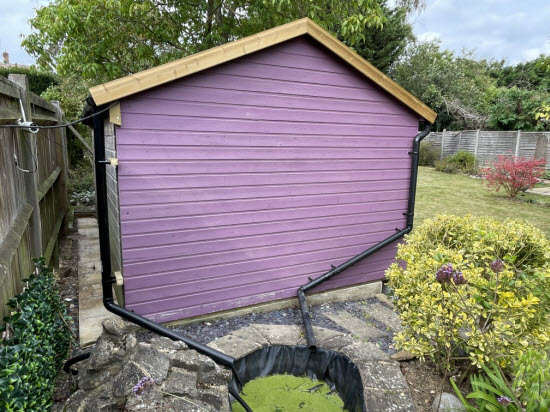 garden shed with roof drainage