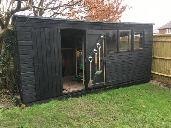 Garden shed shelving
